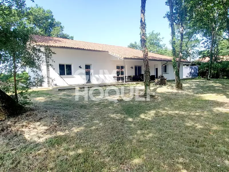 Maison, 160 m²