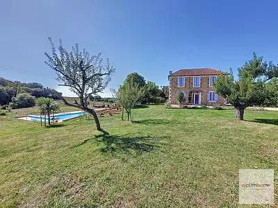 Maison, 146 m²