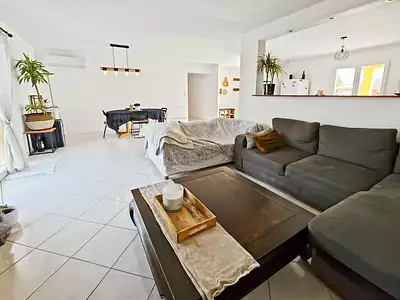 Maison, 98 m²