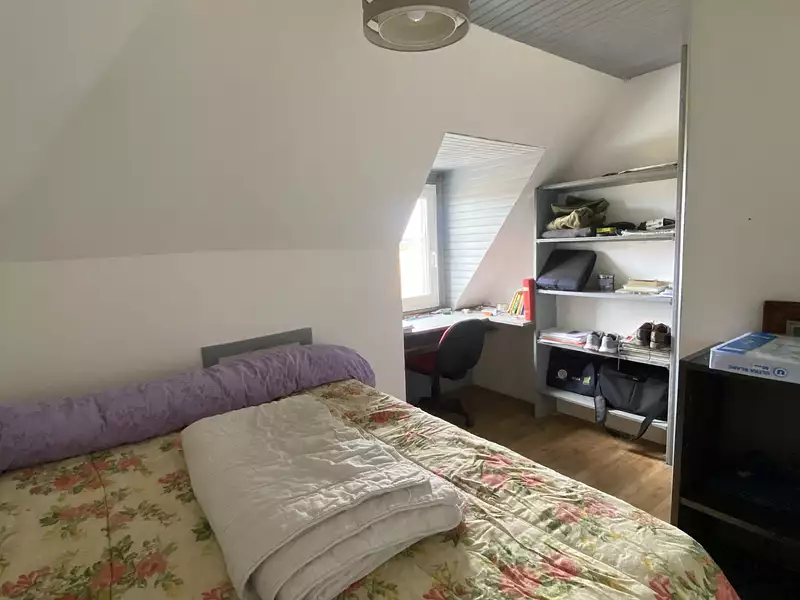 Maison, 196 m²