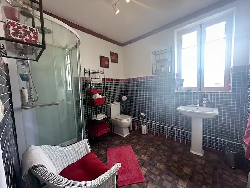 Maison, 190 m²
