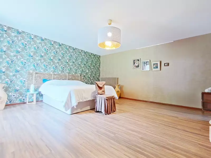 Maison, 182 m²