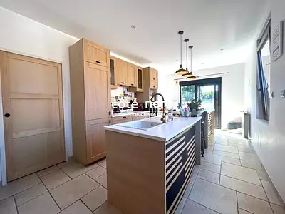 Maison, 117 m²