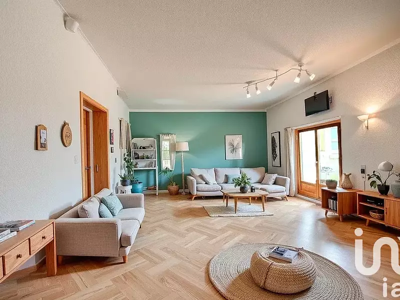 Maison, 205 m²