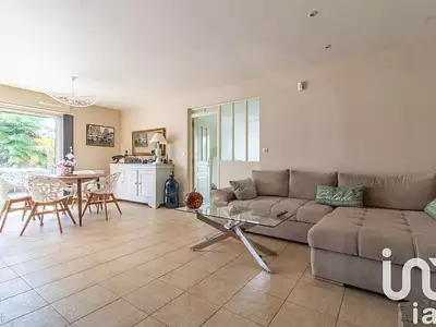 Maison, 122 m²