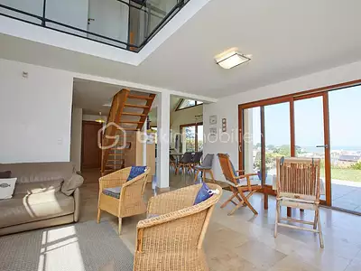 Maison, 332 m²