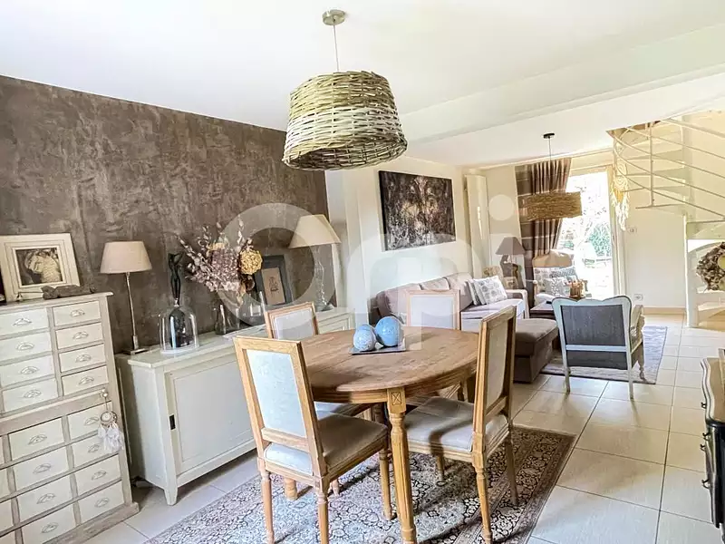 Maison, 79 m²