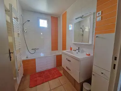 Maison, 231 m²