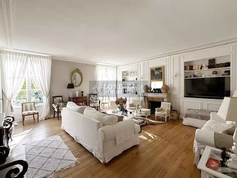 Appartement, 173,6 m²