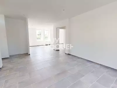Maison, 165 m²
