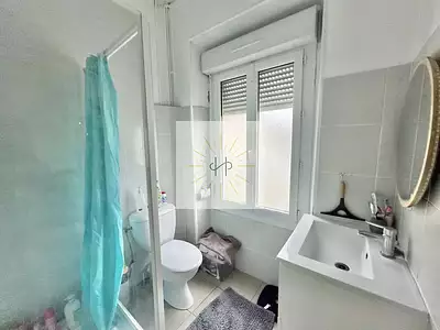 Immeuble, 216,87 m²