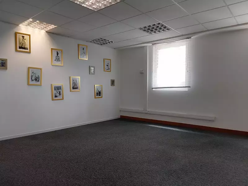 Divers, 309 m²