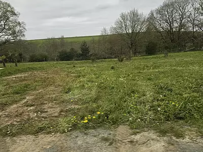 Terrain à bâtir, 591 m²