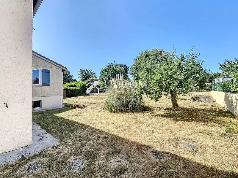 Maison, 122 m²