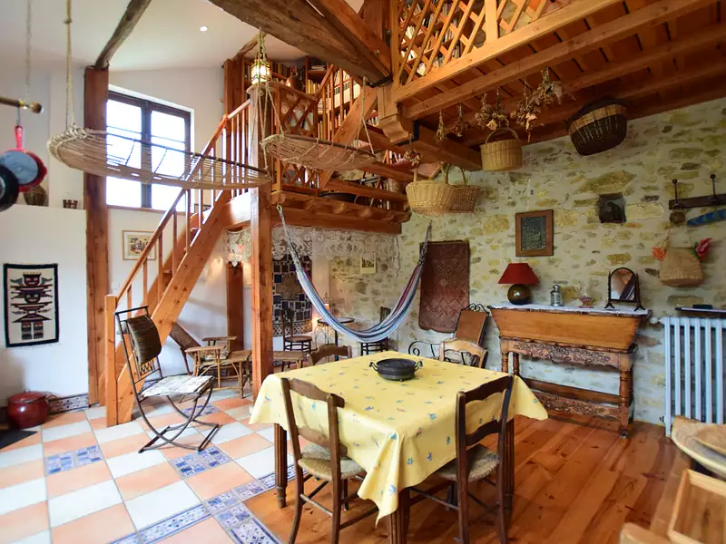 Maison, 230 m²