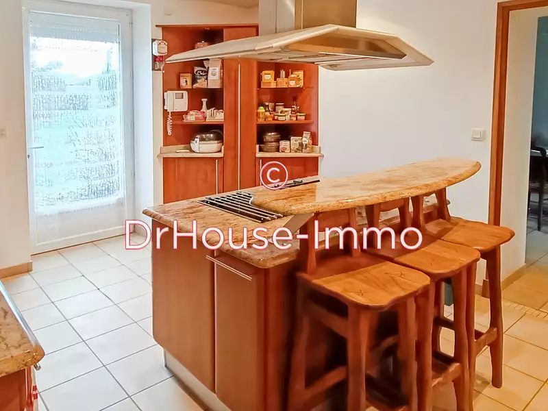 Maison, 360 m²