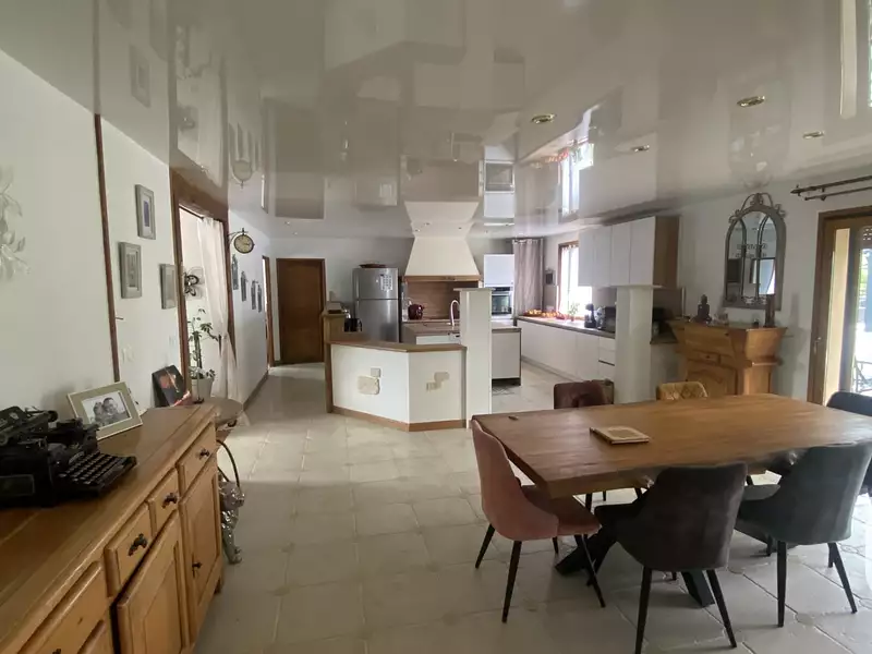 Maison, 150 m²