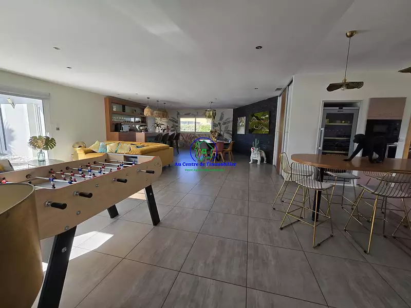 Maison, 191,02 m²