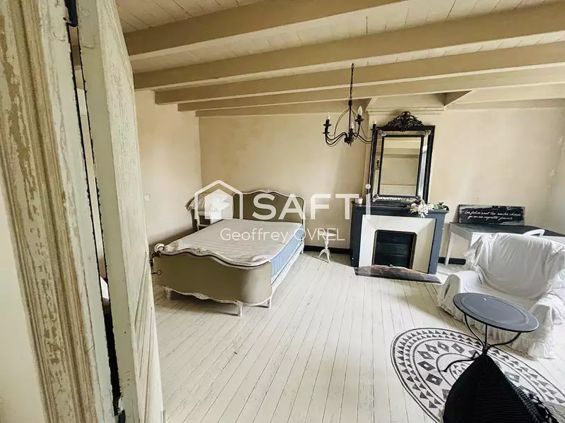 Maison, 230 m²