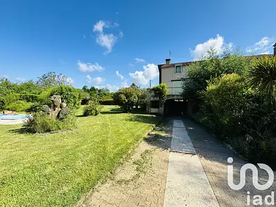 Maison, 214 m²
