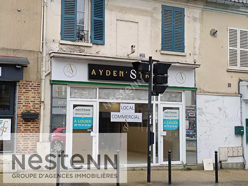 Divers, 100 m²