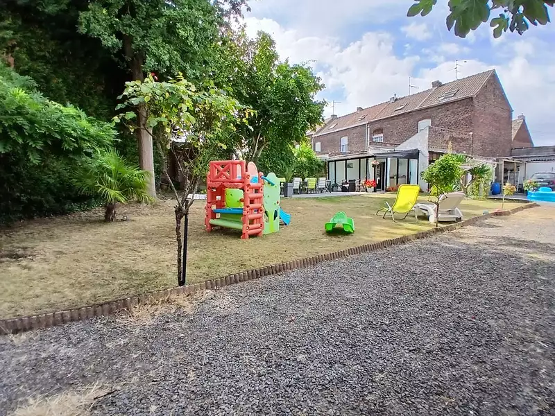 Maison, 115 m²