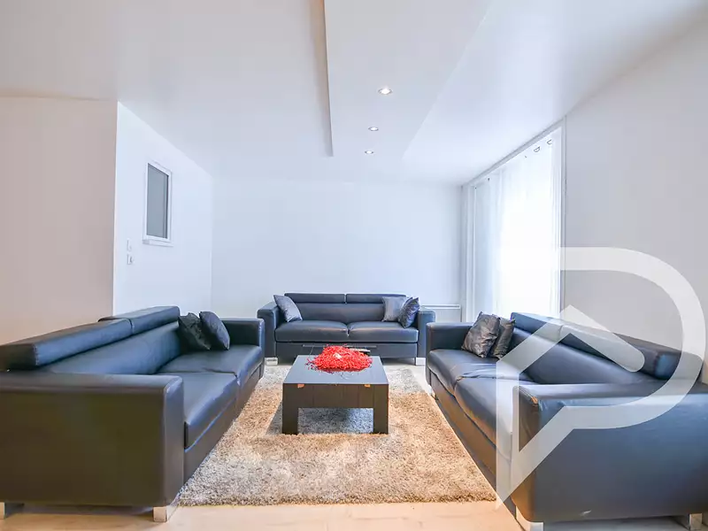 Appartement, 225 m²