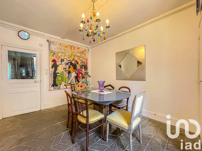 Maison, 260 m²