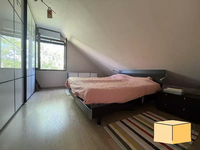 Maison, 165 m²