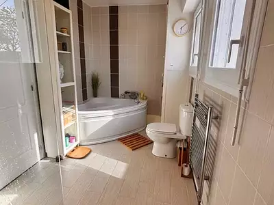 Maison, 167 m²