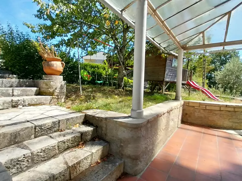 Maison, 198 m²