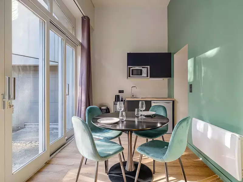 Immeuble, 765 m²