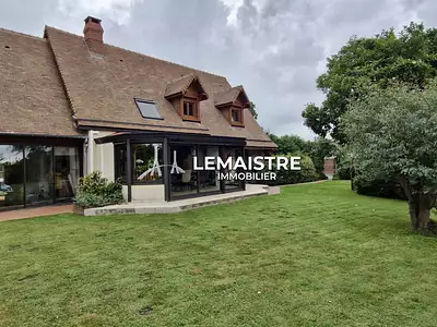 Maison, 244 m²