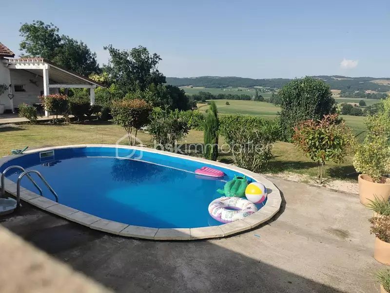 Maison, 105 m²
