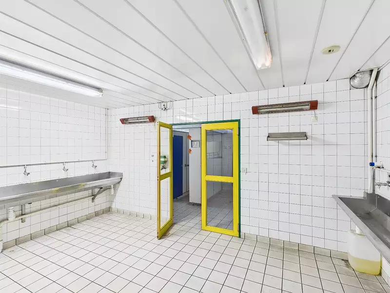 Divers, 3 745 m²