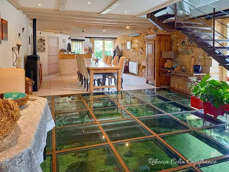Maison, 225 m²