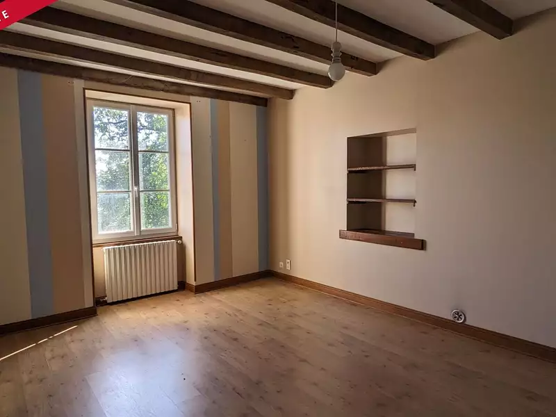 Maison, 250 m²
