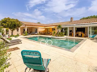 Maison, 237 m²