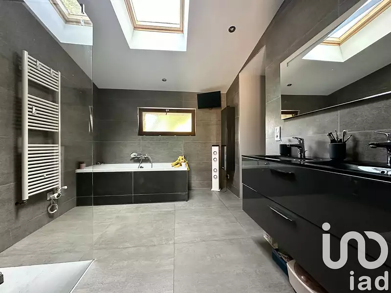Maison, 209 m²