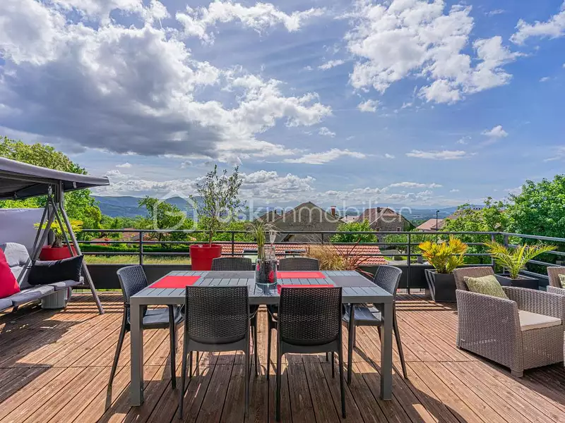 Maison, 167 m²
