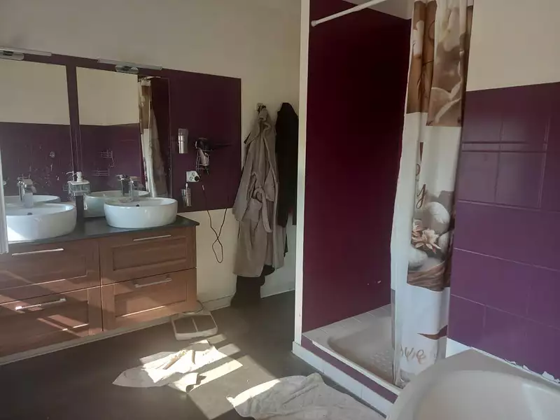 Maison, 144 m²