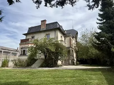Maison, 323 m²