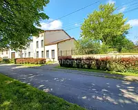 Maison, 210 m²