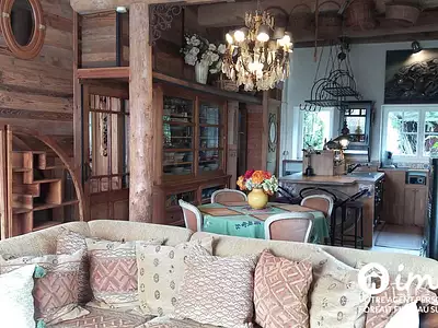 Maison, 332 m²
