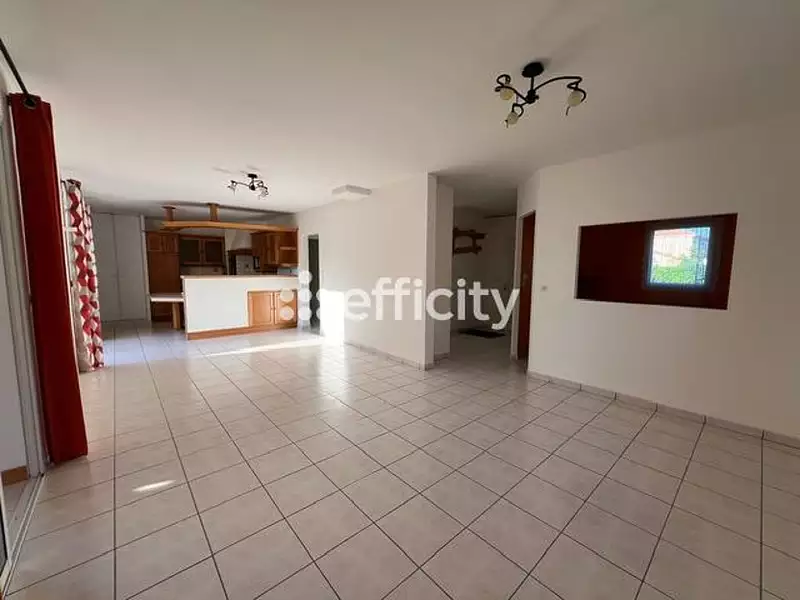 Maison, 135 m²