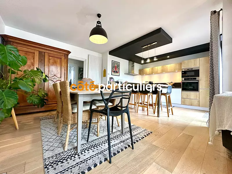 Maison, 131 m²