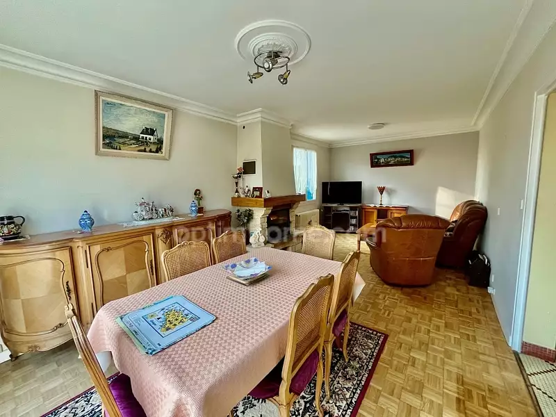 Maison, 94 m²