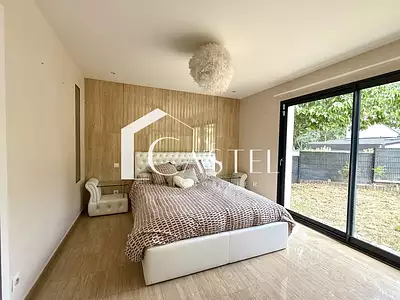 Maison, 216 m²