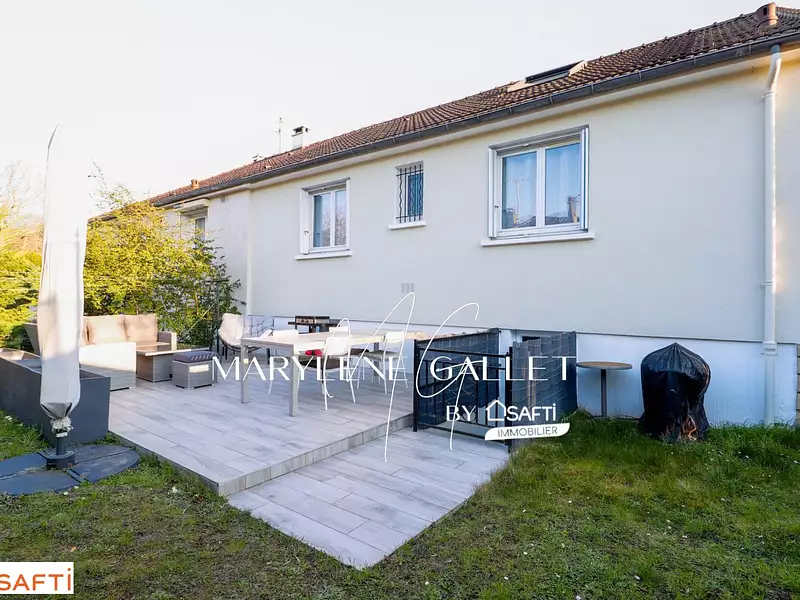 Maison, 111 m²