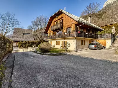 Maison, 323 m²